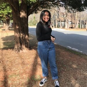 Meet your Posher, Daniela